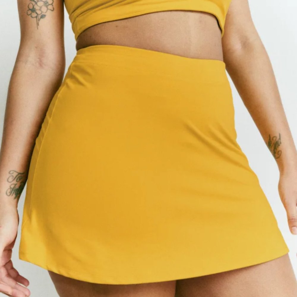 Reformation NWT Tiffany Ecostretch Active Skort